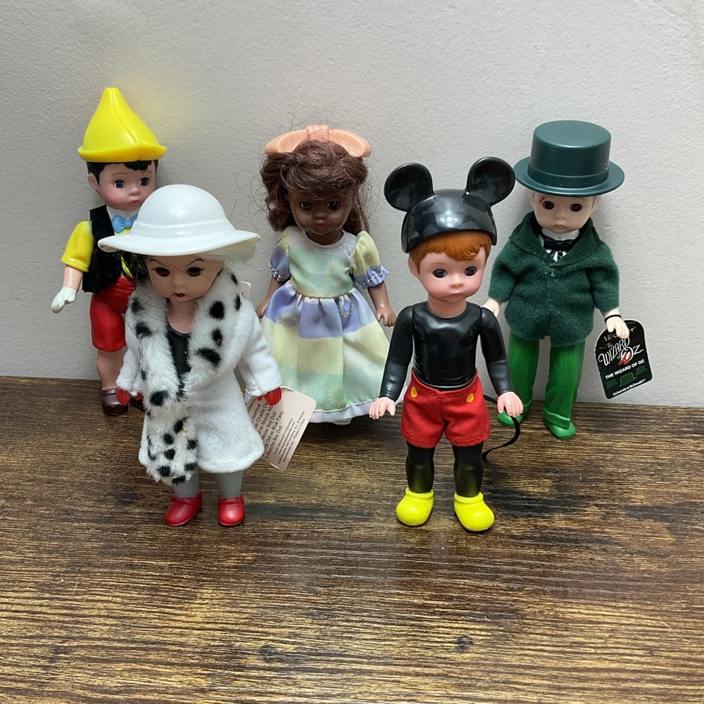 Lot of 5 Madame Alexander Disney Wizard of Oz Dolls Cruella Mickey Pinocchio